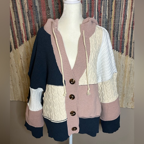 POL colorblocked oversized hoodie-style cardigan - Picture 5 of 8